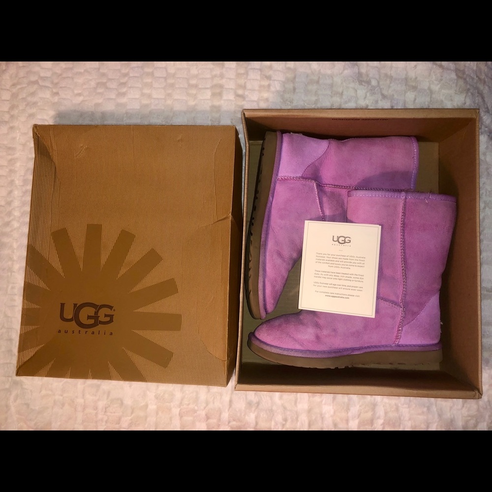 Hot pink ugg Australia boots